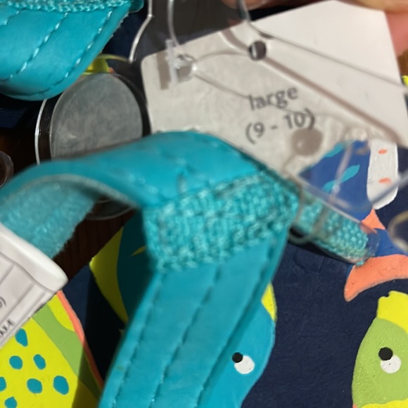 Slippers - Picture 4 of 4